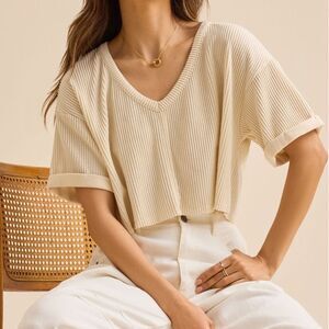 Altar’d State Green Ribbed Crop Pull on V-neck Top(Size Small)